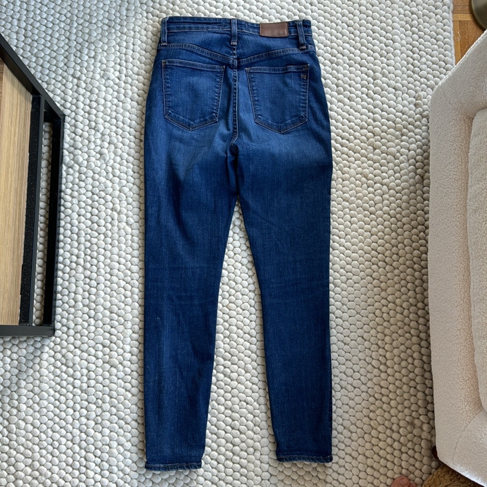 Madewell Curvy High-Rise Skinny Jean View 5